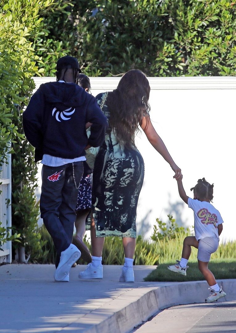 Access_Kardashian_007.jpg