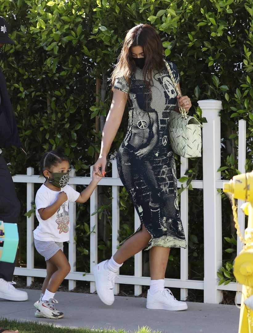 Access_Kardashian_011.jpg