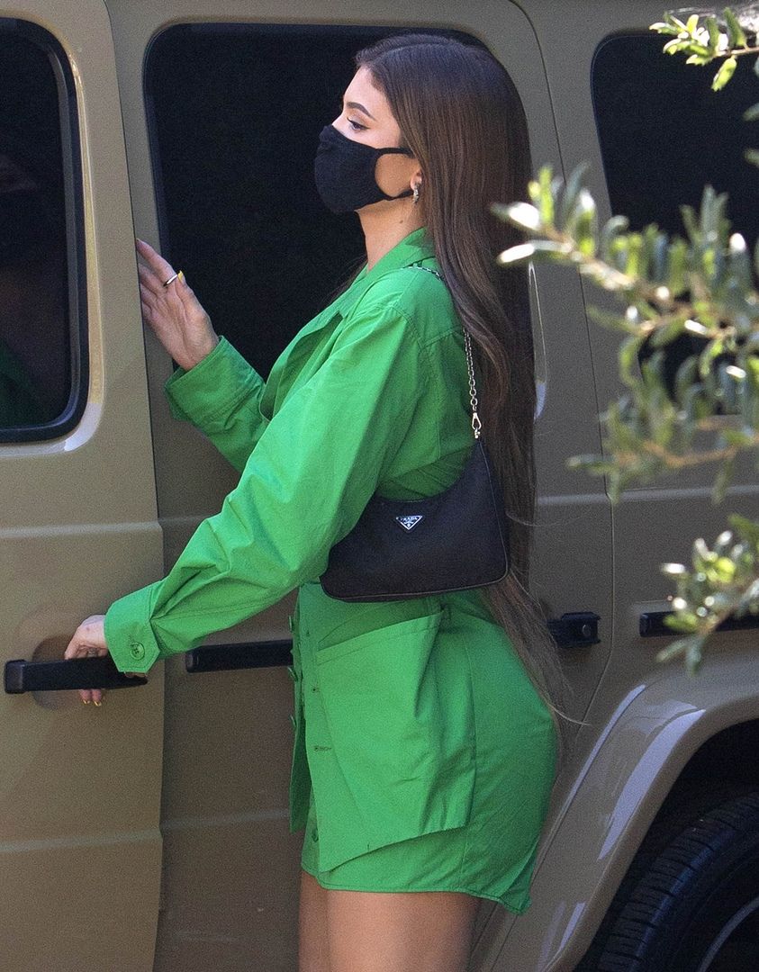 Access_Kardashian_002.jpg