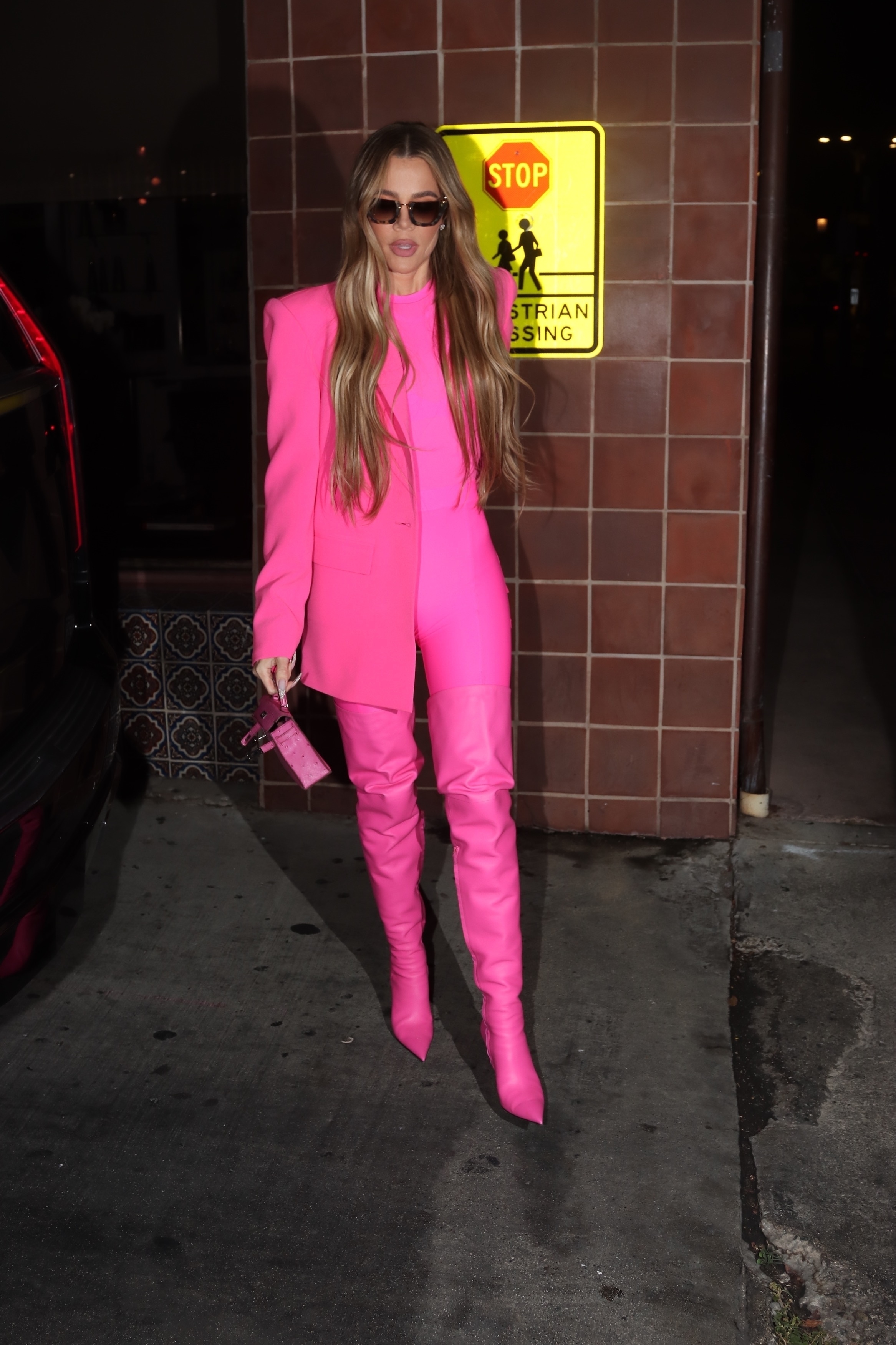 Access_Kardashian_004.jpg