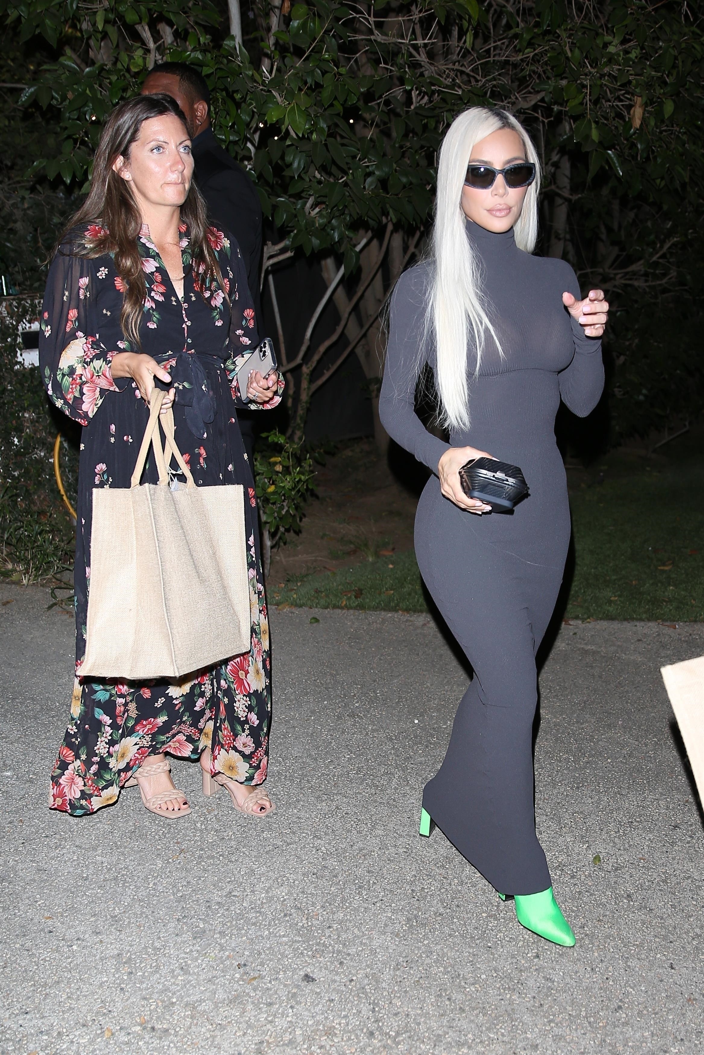 Access_Kardashian_002.jpg