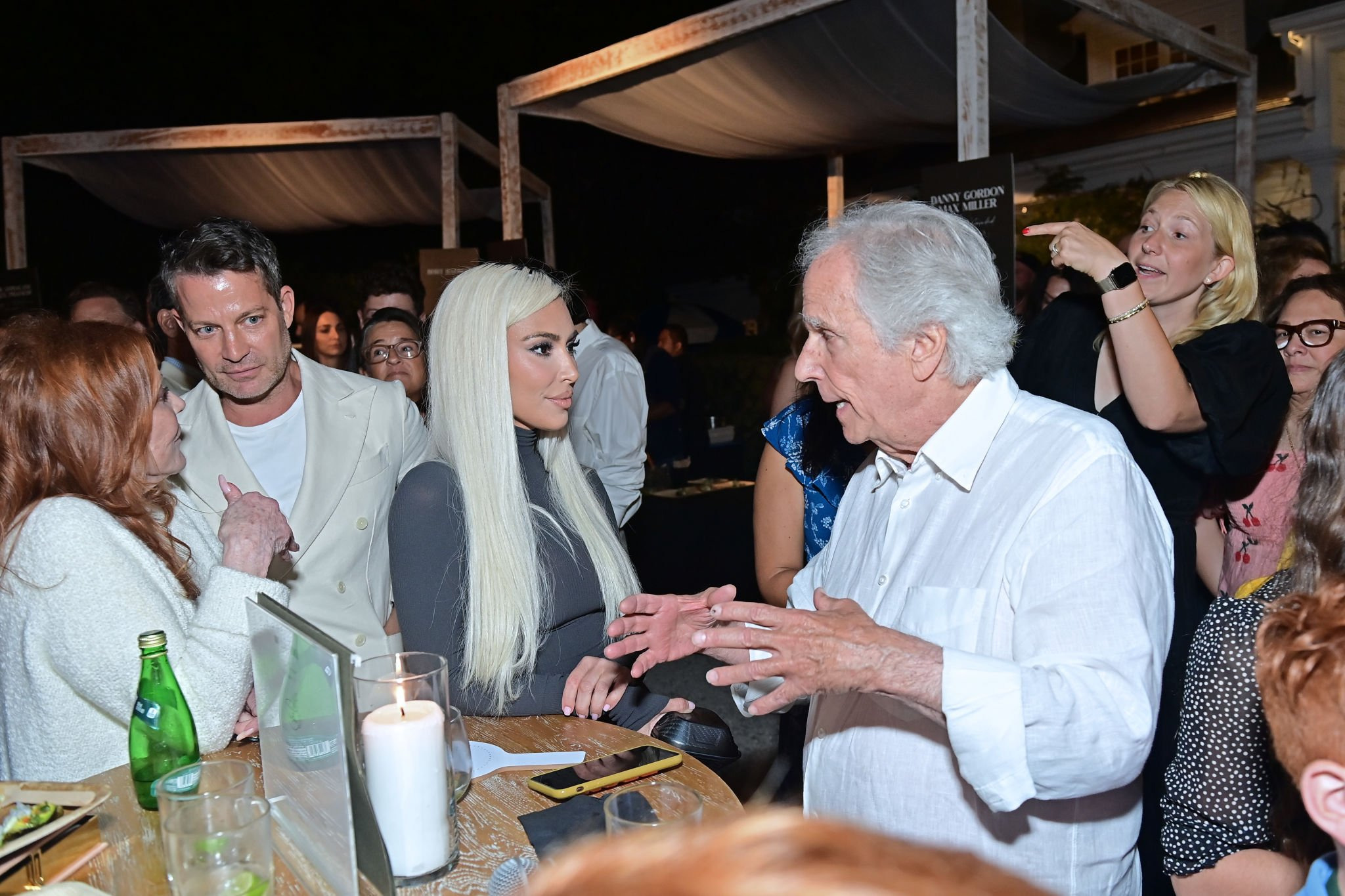 Access_Kardashian_004.jpg