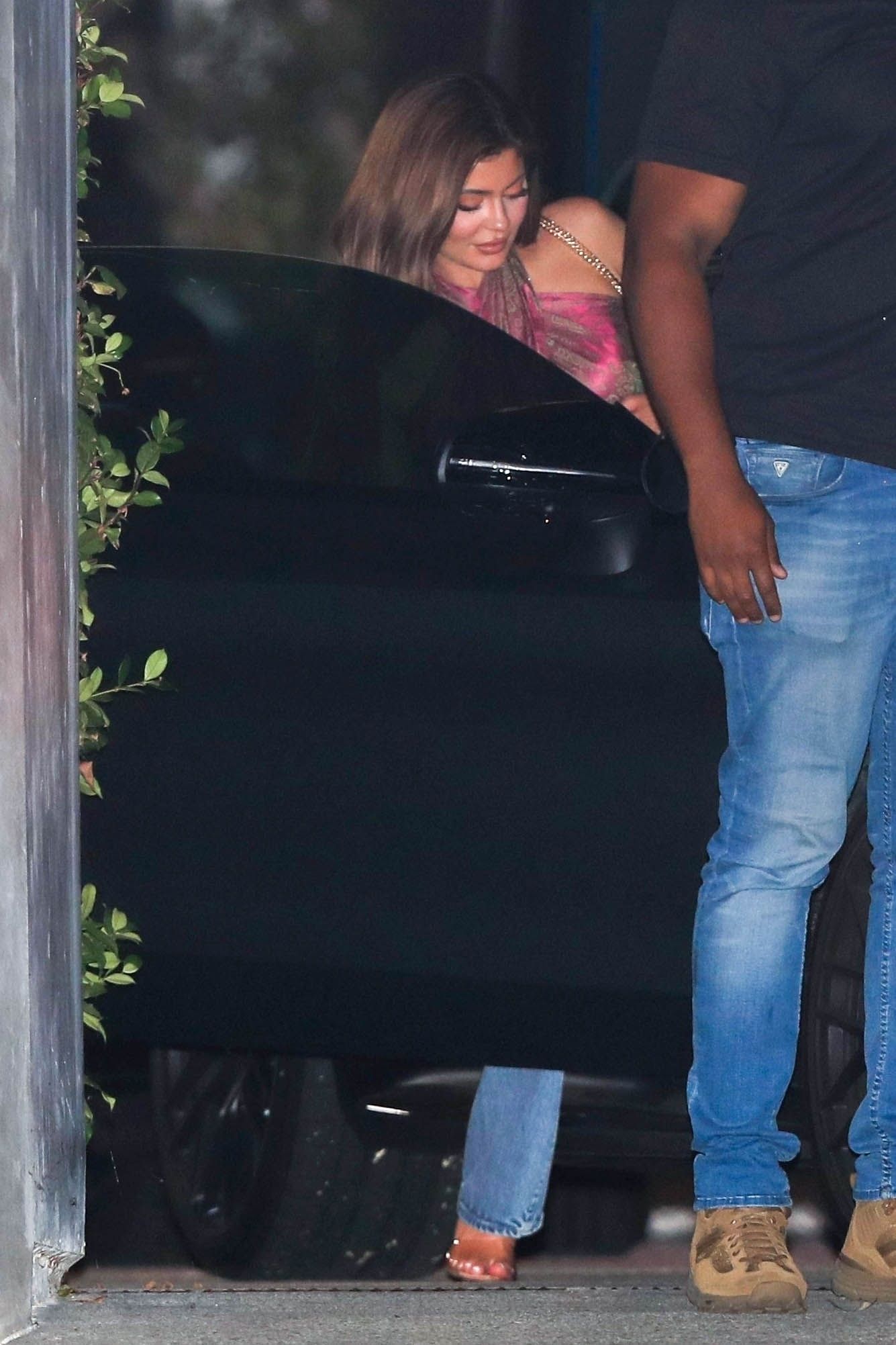 Access_Kardashian_001.jpg